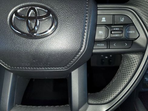 Used 2025 Toyota Sequoia TRD Pro AWD/4WD image 28