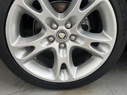 Used 2005 Jaguar XK8 Convertible image 16