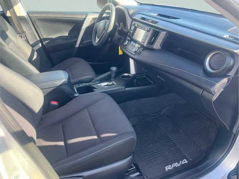 Used 2013 Toyota RAV4 XLE image 13
