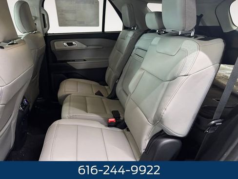 New 2026 Ford Explorer Active image 21