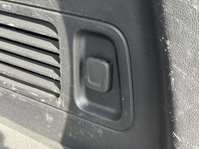 Used 2020 Buick Enclave Essence FWD image 9