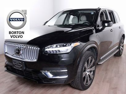 Used 2024 Volvo XC90 T8 Ultimate w/ Lounge Package