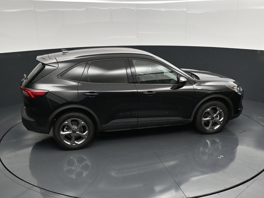 Used 2025 Ford Escape ST-Line Select AWD/4WD image 35