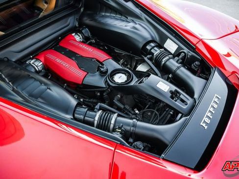 Used 2018 Ferrari 488 GTB image 88