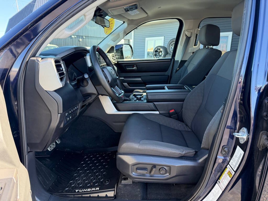 Used 2024 Toyota Tundra SR5 AWD/4WD image 12