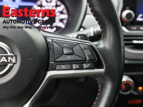 Used 2023 Nissan Altima 2.5 SR FWD image 18