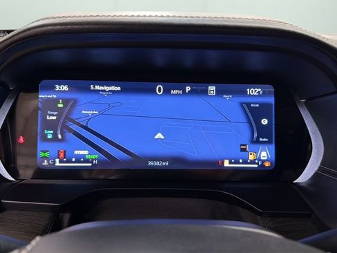 Used 2023 Jeep Grand Cherokee Overland w/ Advanced Protech Group III AWD/4WD image 13
