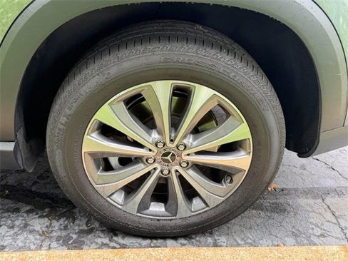 Used 2023 Mercedes-Benz GLE 450 4MATIC image 4