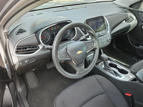 Used 2024 Chevrolet Malibu LT FWD image 10