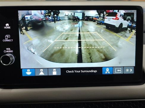 Used 2026 Honda HR-V EX-L image 10