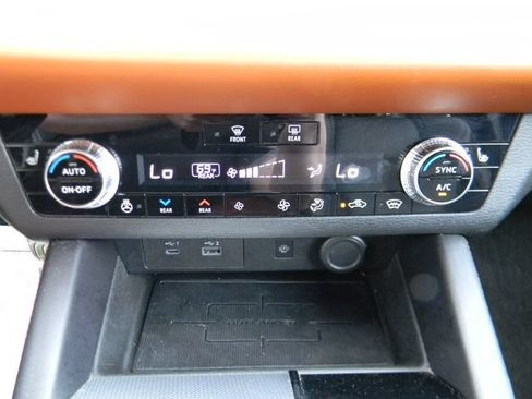 Used 2022 Mitsubishi Outlander SEL AWD/4WD image 15