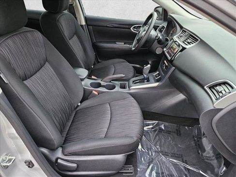 Used 2019 Nissan Sentra SV image 19