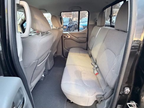 Used 2019 Nissan Frontier SV w/ Value Truck Package image 12