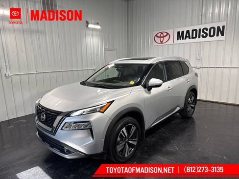 Used 2023 Nissan Rogue SL w/ SL Premium Package AWD/4WD image 1