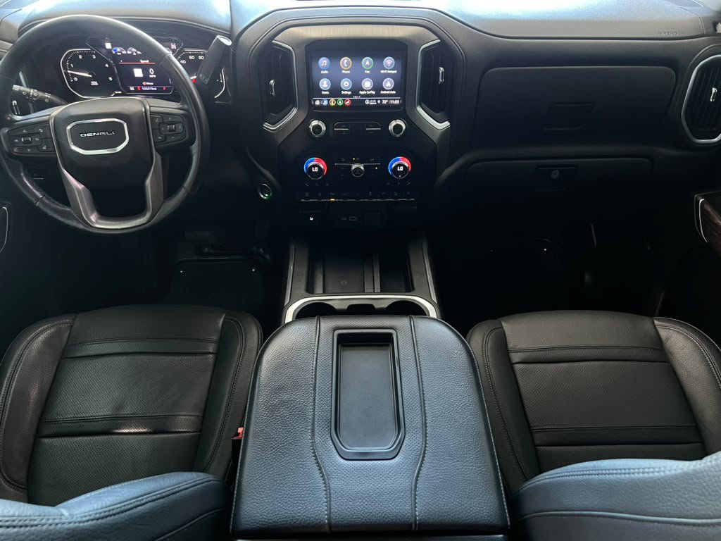 Used 2022 GMC Sierra 2500 Denali w/ Denali Black Diamond Edition AWD/4WD image 15