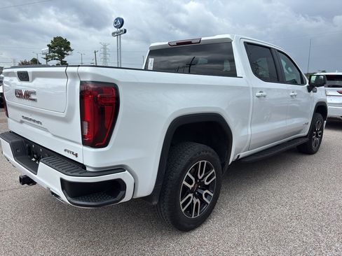 Used 2021 GMC Sierra 1500 AT4 AWD/4WD image 5