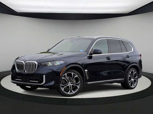 Used 2026 BMW X5 xDrive40i w/ Premium Package AWD/4WD image 1