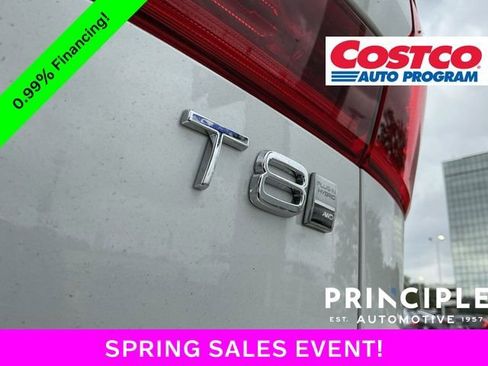 New 2026 Volvo XC60 T8 Plus w/ Protection Package Premier AWD/4WD image 13