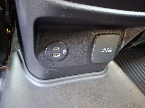 Used 2024 Ford Ranger Lariat w/ FX4 Off-Road Package image 11