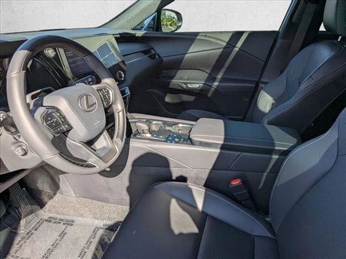 Used 2025 Lexus RX 350h image 19
