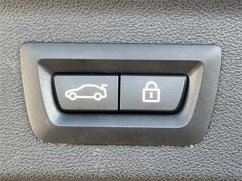 Used 2022 BMW X3 xDrive30i w/ Convenience Package image 24