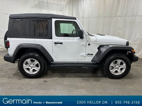 Used 2022 Jeep Wrangler Sport S image 9