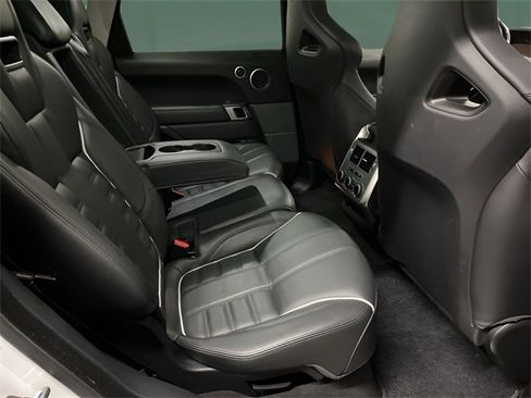 Used 2017 Land Rover Range Rover Sport SVR image 13