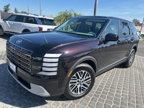 New 2026 Hyundai Palisade SE FWD image 2
