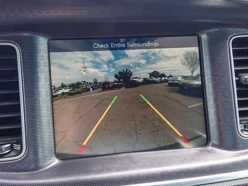 Used 2016 Dodge Charger R/T Scat Pack w/ Beats Audio Group image 23