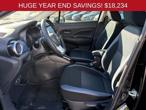 New 2025 Nissan Versa SV w/ Trunk Package FWD image 11