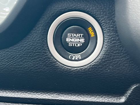 Used 2021 RAM 2500 Laramie w/ Safety Group B image 23