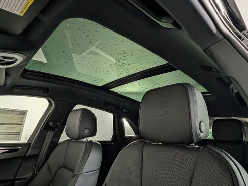 New 2026 Porsche Macan AWD/4WD image 29