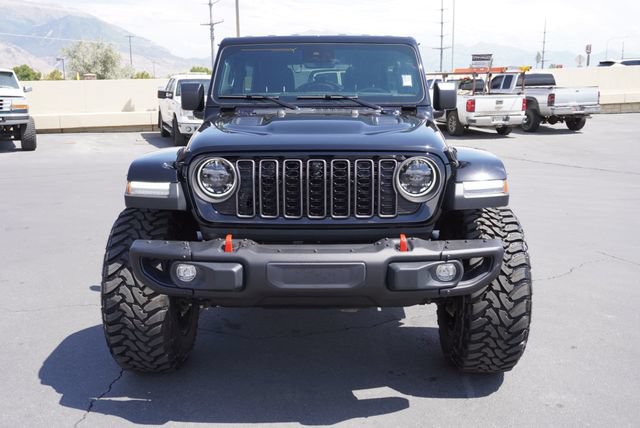 Used 2024 Jeep Wrangler Unlimited Rubicon AWD/4WD image 4