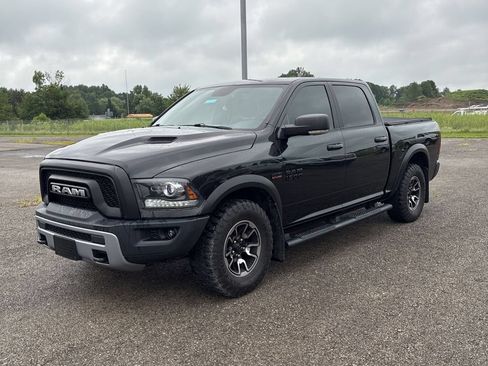 Used 2017 RAM 1500 Rebel w/ Luxury Group AWD/4WD image 2