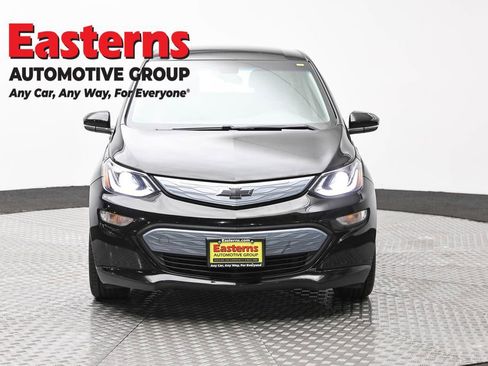 Used 2018 Chevrolet Bolt LT image 2