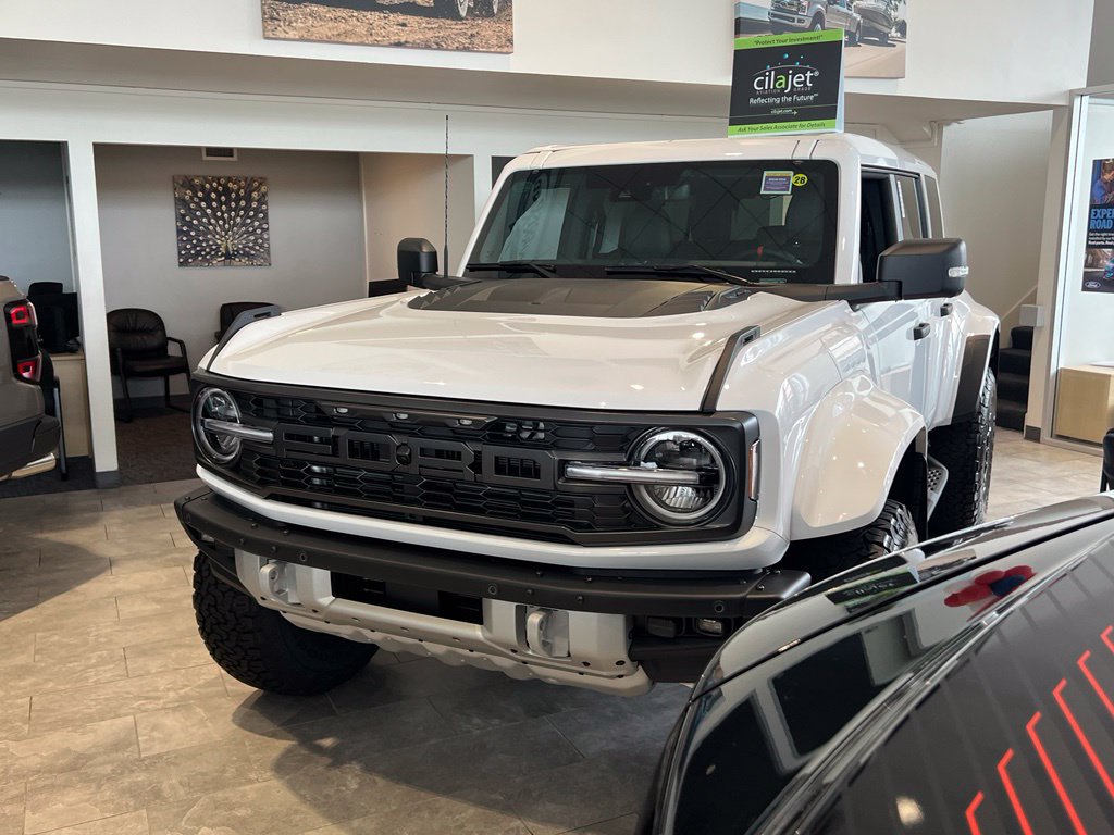 New 2026 Ford Bronco Raptor w/ Interior Carbon Fiber Pack AWD/4WD image 4