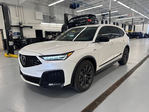 Used 2026 Acura MDX A-Spec AWD/4WD image 7