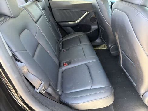 Used 2023 Tesla Model Y Long Range image 17