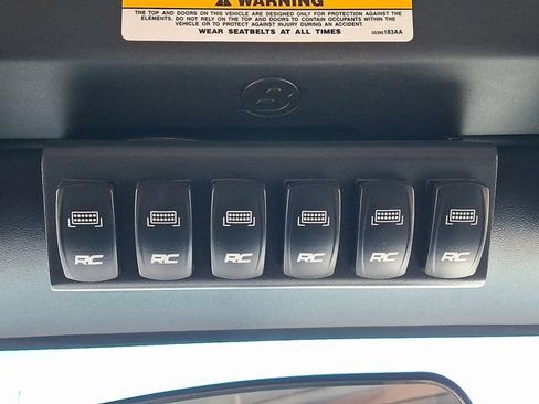 Used 2009 Jeep Wrangler X AWD/4WD image 17