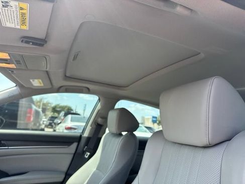 Used 2019 Honda Accord EX-L image 8