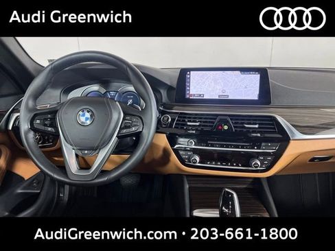 Used 2019 BMW 530i xDrive w/ Premium Package AWD/4WD image 15