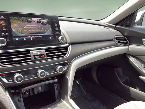 Used 2018 Honda Accord EX-L image 28