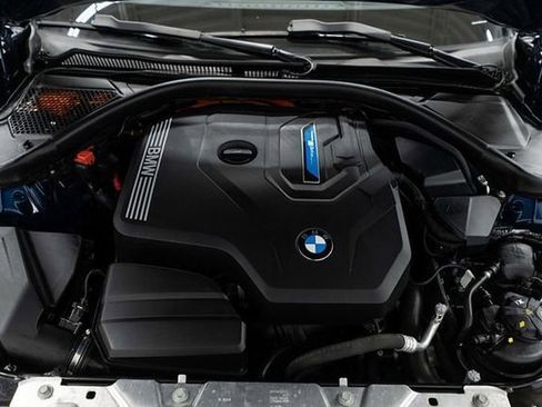 Used 2023 BMW 330e xDrive w/ Premium Package image 44