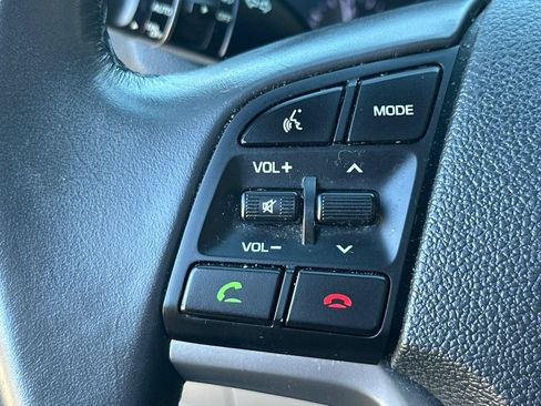 Used 2016 Hyundai Tucson Limited w/ Option Group 03 FWD image 36