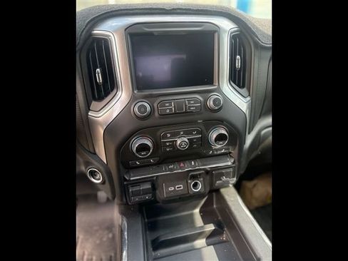 Used 2022 Chevrolet Silverado 2500 LT w/ Convenience Package image 10