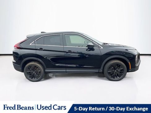 Used 2022 Mitsubishi Eclipse Cross LE image 8