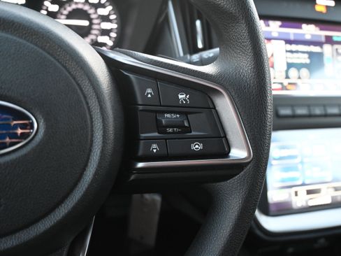 Certified 2025 Subaru Outback image 18