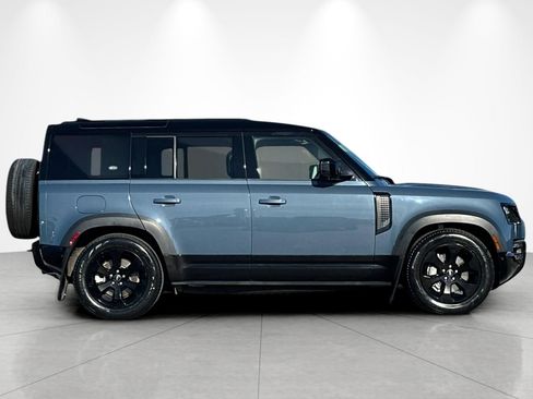 Used 2023 Land Rover Defender 110 X-Dynamic SE image 7