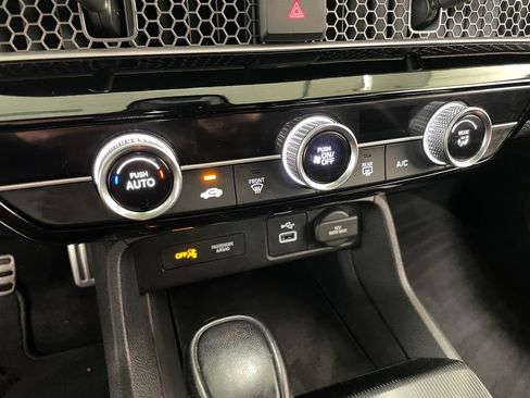 Used 2022 Honda Civic Sport image 29
