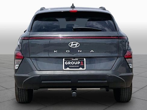 Used 2025 Hyundai Kona SEL image 5